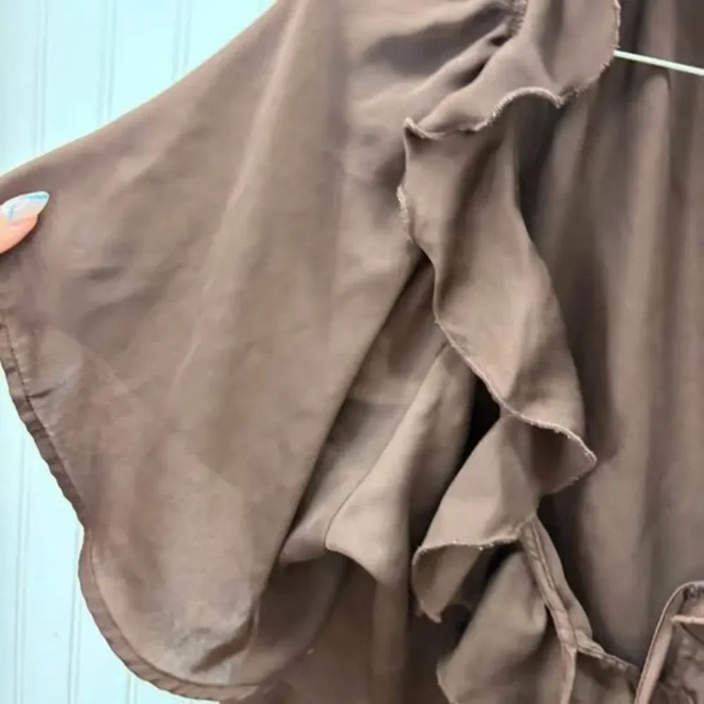 Old Navy Brown Ruffle satin V-Neck Blouse Size M
